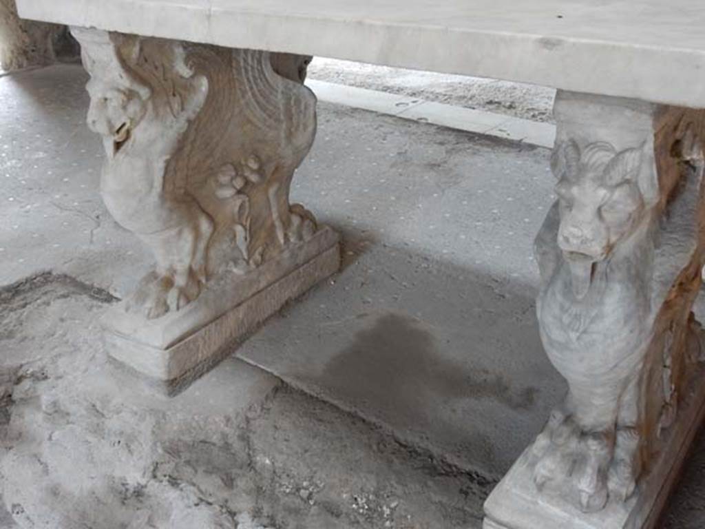 VI.15.8 Pompeii. June 2019. Looking towards marble table at west end of impluvium. 
Photo courtesy of Buzz Ferebee.
