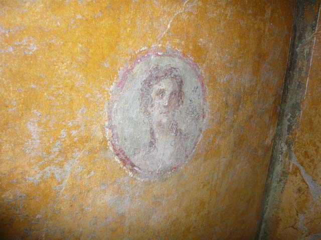 VI.16.7 Pompeii. May 2006. Room R, south wall.
