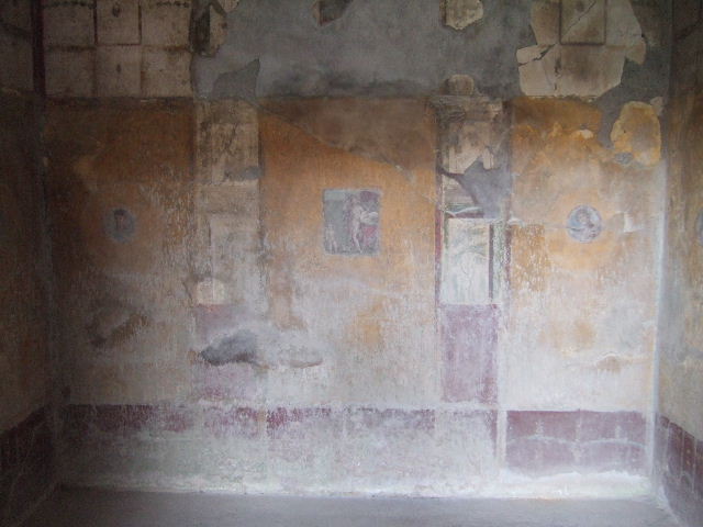 VI.16.7 Pompeii. May 2006. Room R, central wall painting of Leda and the swan on the west wall.