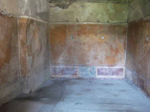 VI.16.7 Pompeii. May 2006 Room I, upper north wall.