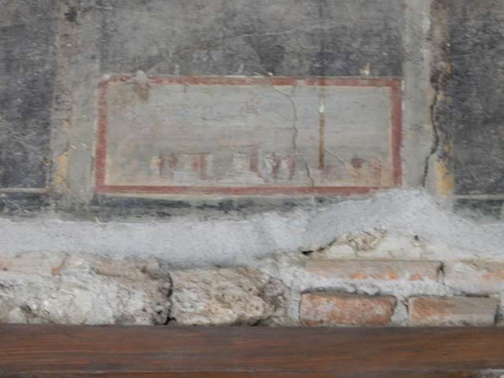 VI.16.7 Pompeii. May 2016. 
Room F, painting on west wall of west portico above doorway to room R. Photo courtesy of Buzz Ferebee.


