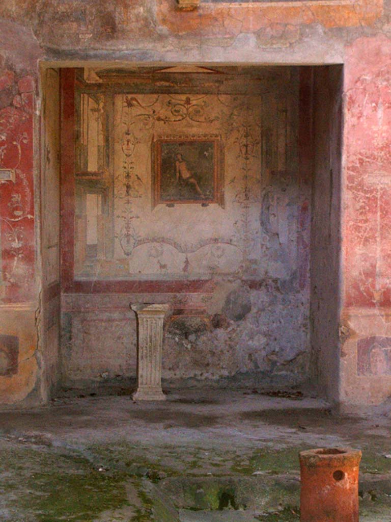 VI.16.15 Pompeii. May 2005. Small tablinum D with wall painting of Narcissus.
