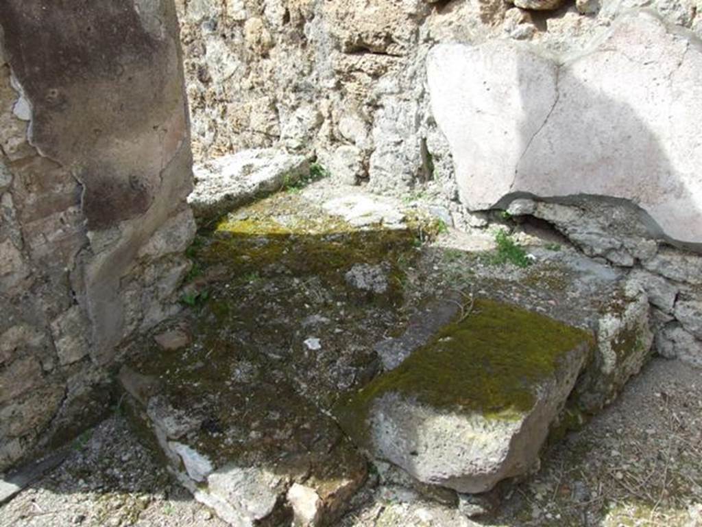 VI.16.28 Pompeii. March 2009. Room C, north-west corner of atrium, with base of stairs (d)  to upper floor.
