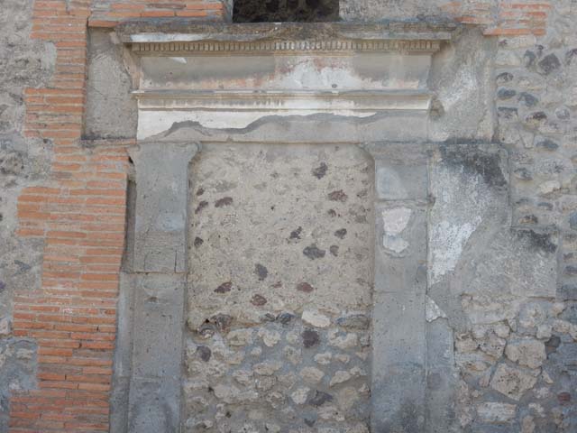 VII.1.14 Pompeii. May 2017. Detail of blocked door between VII.1.14 and VII.1.15 on west side of Via Stabiana. Photo courtesy of Buzz Ferebee. 
