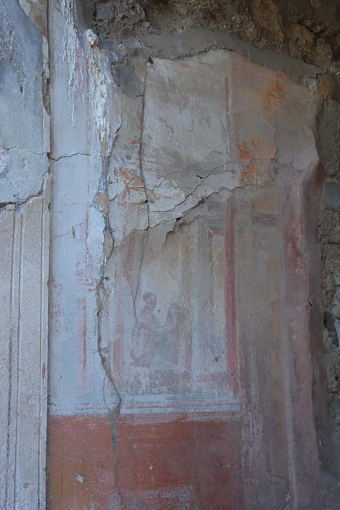 VII.2.16 Pompeii. October 2019. Exedra 17, painted panel from east wall at north end.
Foto Annette Haug, ERC Grant 681269 DCOR.
