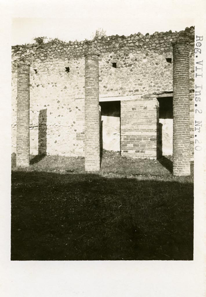 VII.2.18 Pompeii, although shown as VII.2.20. Pre 1937-9. 
Looking towards east portico and doorways to rooms 14 and 15.
Photo by Tatiana Warscher.
Photo courtesy of American Academy in Rome, Photographic Archive. 
Warsher collection no. 1745.
