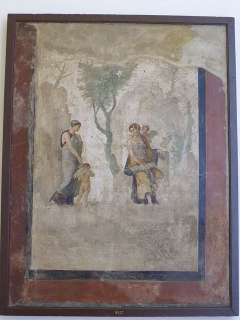 VII.2.23 Pompeii. Found on the north wall of the tablinum. Wall painting of Persuasion brings Love (Amor) to Venus for punishment for firing his arrow at the wrong target. Now in Naples Archaeological Museum.  Inventory number 9257.
