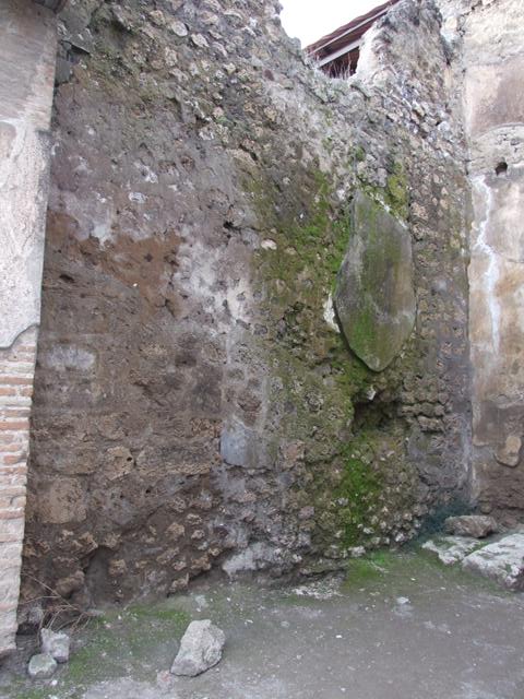 VII.2.44 Pompeii.  December 2007.  West wall.