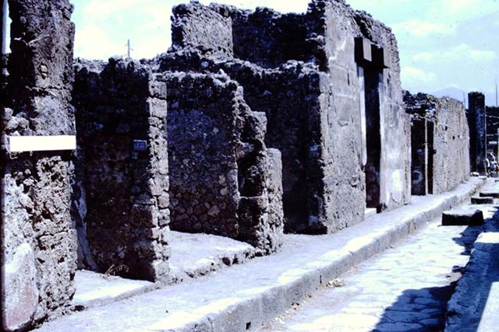 Via degli Augustali, north side, Pompeii. 1966. Looking towards doorways at VII.2.48 (on left), VII.2.49, VII.2.50, VII.2.51, and VII.2.52/53. Photo by Stanley A. Jashemski.
Source: The Wilhelmina and Stanley A. Jashemski archive in the University of Maryland Library, Special Collections (See collection page) and made available under the Creative Commons Attribution-Non Commercial License v.4. See Licence and use details.
J66f0474
