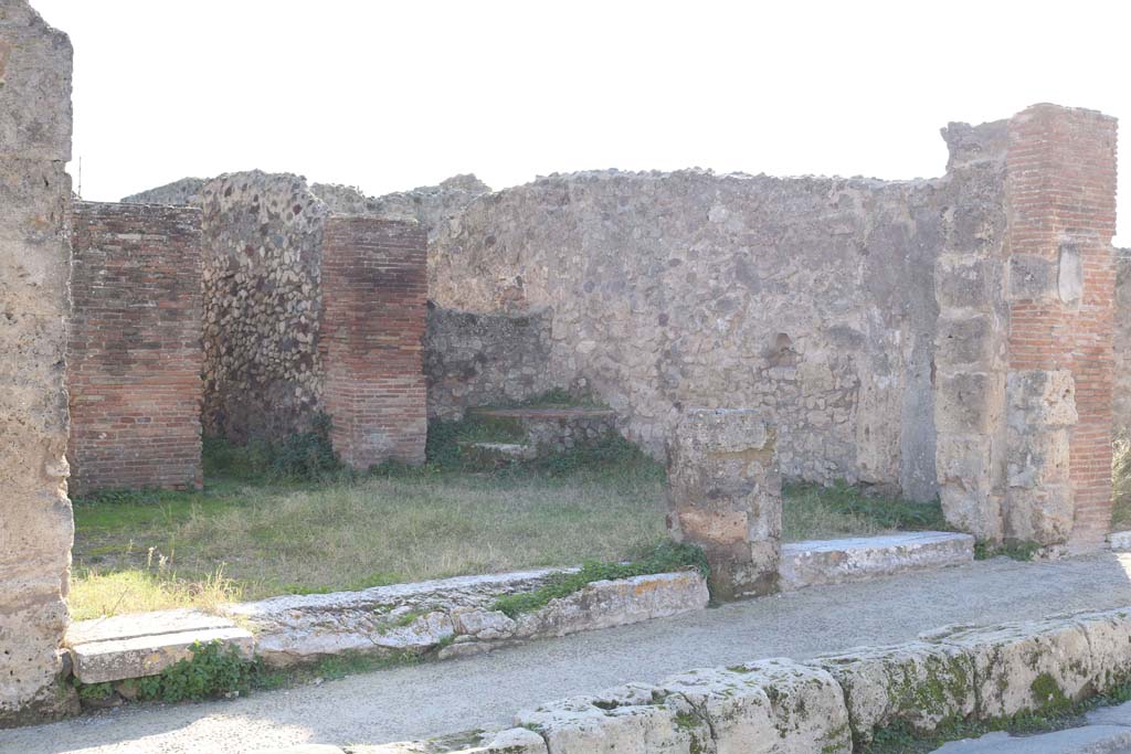 VII.3.12 and VII.3.11 Pompeii. October 2020. Looking south-east from Via della Fortuna. Photo courtesy of Klaus Heese. 