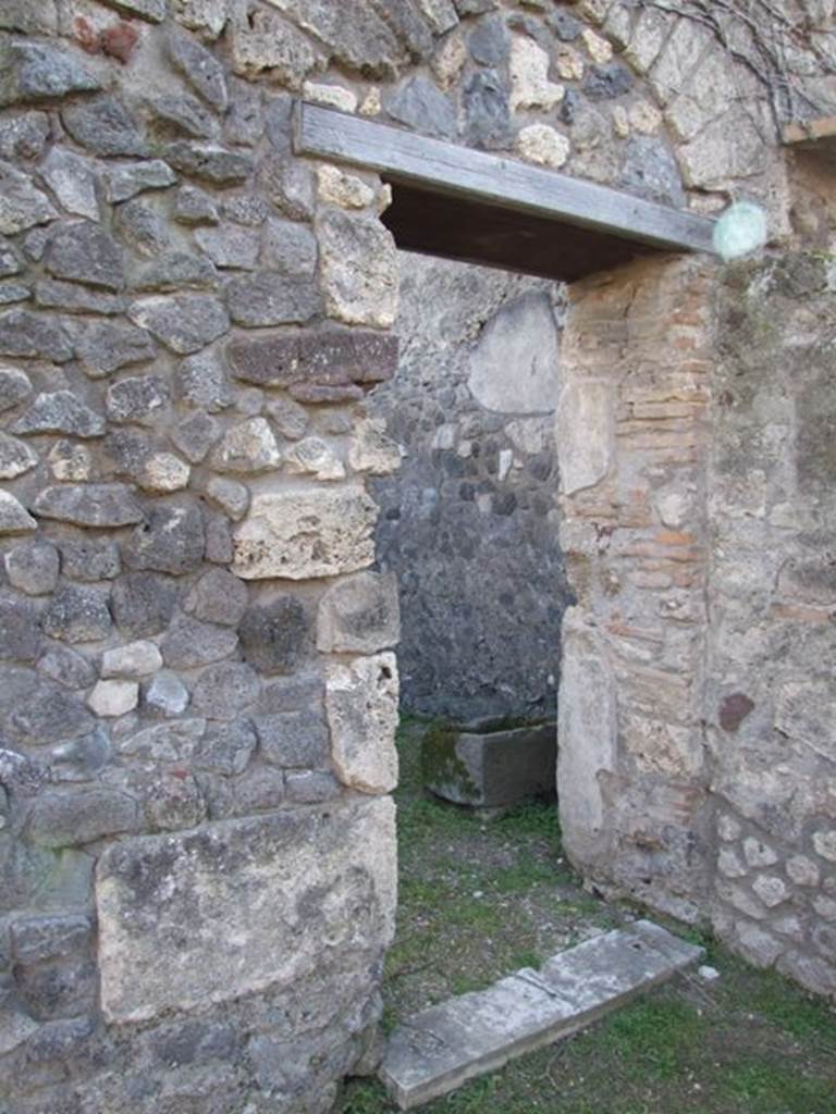 VII.4.31 Pompeii.  March 2009.  Doorway to Room 14.