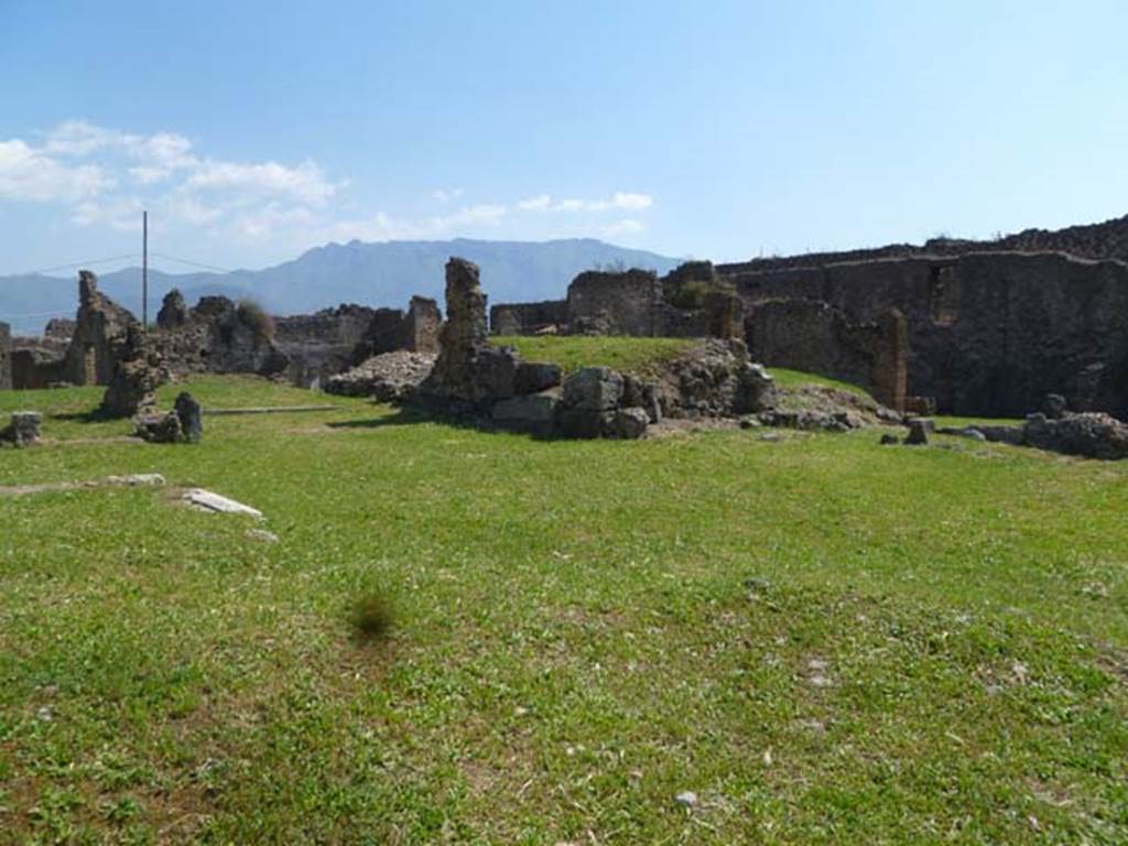 VII.6.7 Pompeii. September 2021. 
Looking south-west towards tablinum, from west side of shop doorway at VII.6.8. Photo courtesy of Klaus Heese.
