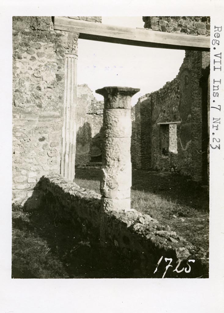 VII.7.23 Pompeii, August 1965. Looking south-east towards column in garden area. Photo courtesy of Rick Bauer.
