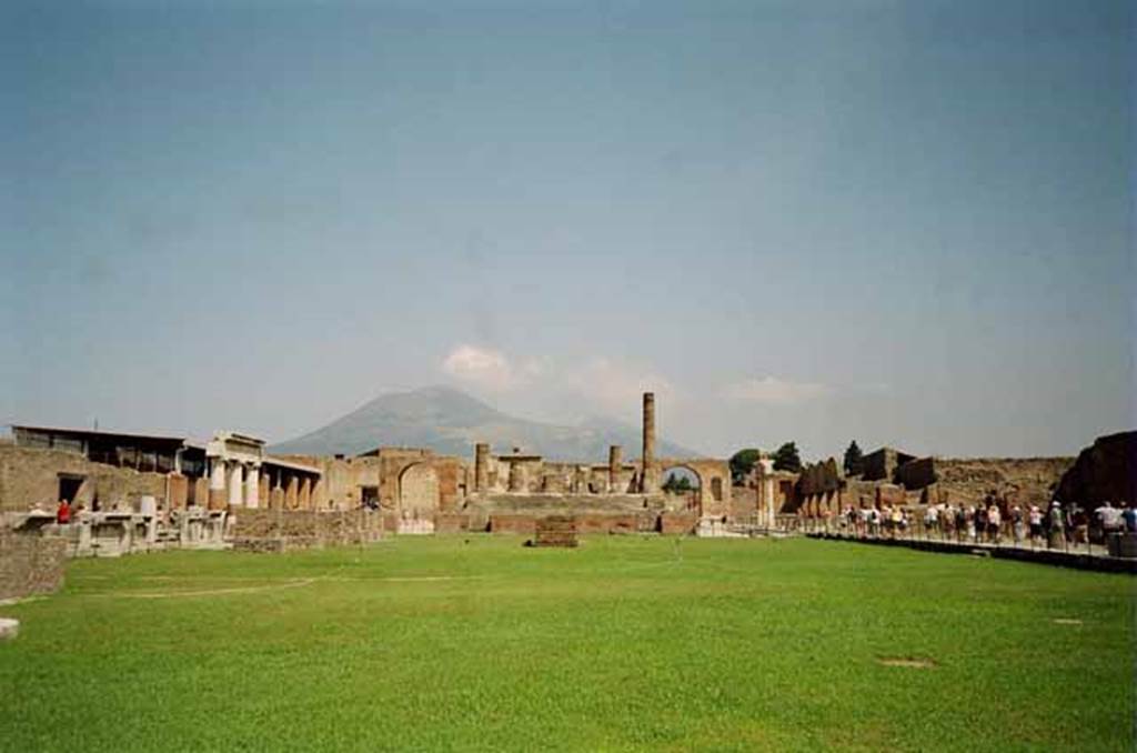 VII.8 Pompeii Forum.  June 2009. Looking north. Photo courtesy of Rick Bauer.