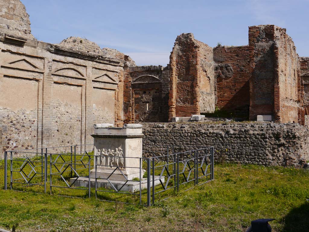 VII.9.2 Pompeii. March 2019. Looking north-east. 
Foto Anne Kleineberg, ERC Grant 681269 DÉCOR.

