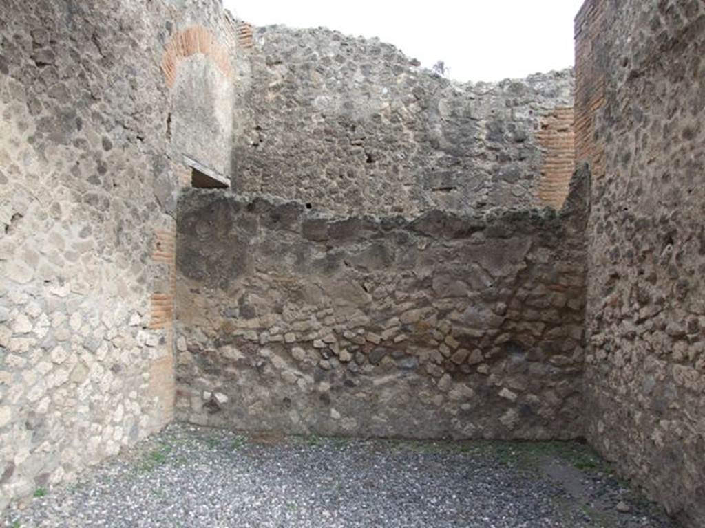 VII.9.12 Pompeii. December 2007. East wall.