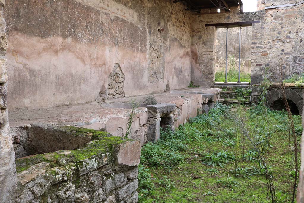 VII.12.17, Pompeii. December 2018. 
Looking west from entrance doorway, towards a doorway into VII.12.21. Photo courtesy of Aude Durand.
