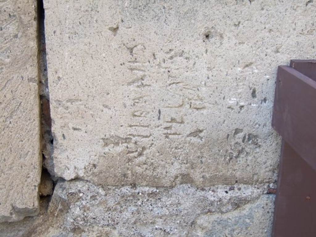 VII.13.14 Phallus carved in stone block at corner of Vico della Maschera and Vico degli Scheletri. 