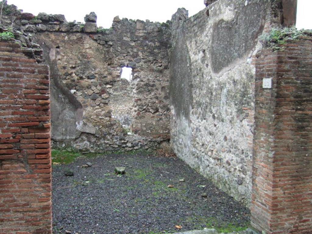 VII.13.22 Pompeii. December 2005. Entrance doorway.