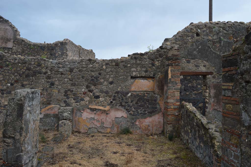 VII.15.12/11 Pompeii. March 2018. Looking north. 
Foto Taylor Lauritsen, ERC Grant 681269 DÉCOR.
