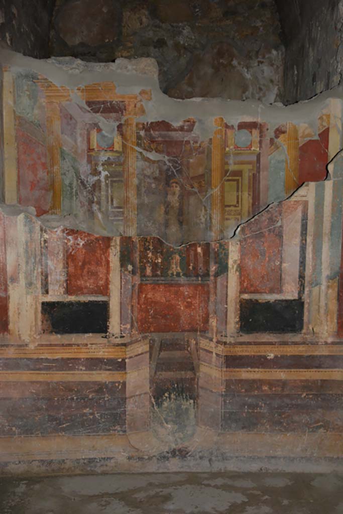 VII.16.22 Pompeii. October 2018. Looking towards east wall of cubiculum, concealing a hidden wall.
Foto Annette Haug, ERC Grant 681269 DÉCOR.
