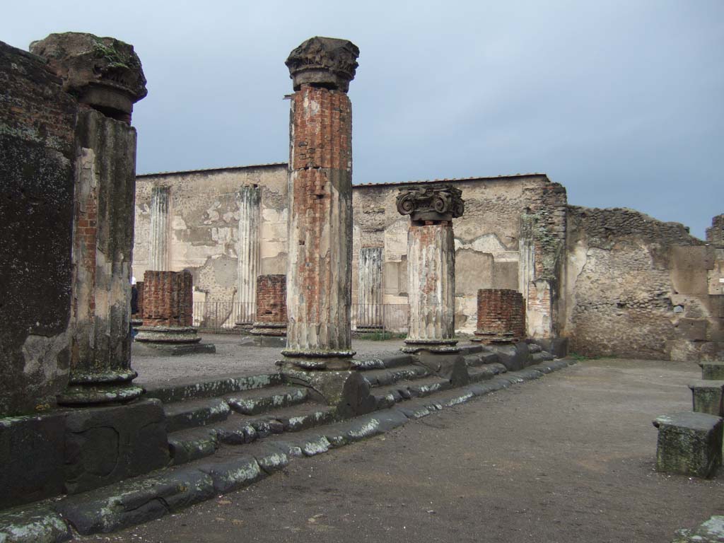 VIII.1.1 Pompeii. December 2005. Looking north-west from Forum towards the entrance steps to Basilica.