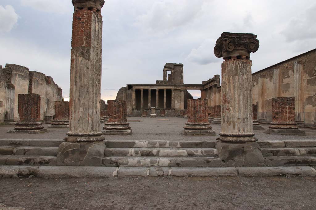 VIII.1.1, Pompeii. March 2019. Capital in Basilica, looking north.
Foto Anne Kleineberg, ERC Grant 681269 DÉCOR.
