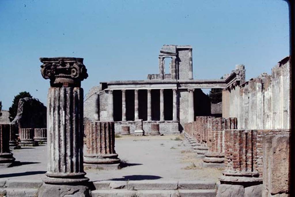 VIII.1.1 Pompeii. December 2018. Basilica, looking west towards central entrance steps. Photo courtesy of Aude Durand.