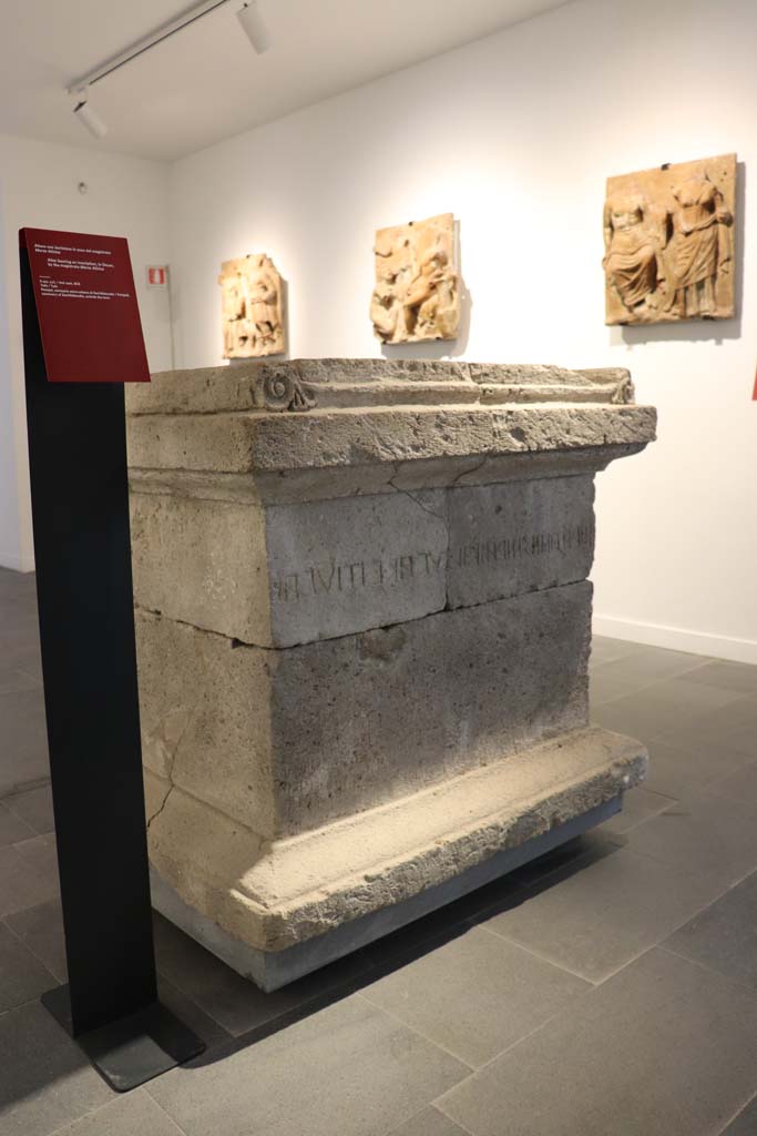 VIII.1.4 Pompeii Antiquarium. February 2021. 
Altar from the sanctuary of SantAbbondio di Pompei, on display in Antiquarium. 
Photo courtesy of Fabien Bivre-Perrin (CC BY-NC-SA).
