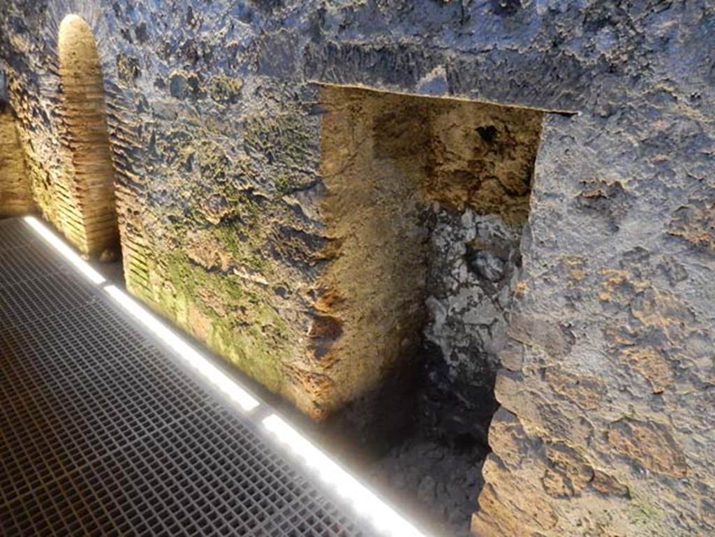 VIII.2.1 Pompeii. May 2018. 
Blocked door/recess in north wall of corridor/cryptoporticus 25, leading west. Photo courtesy of Buzz Ferebee.

