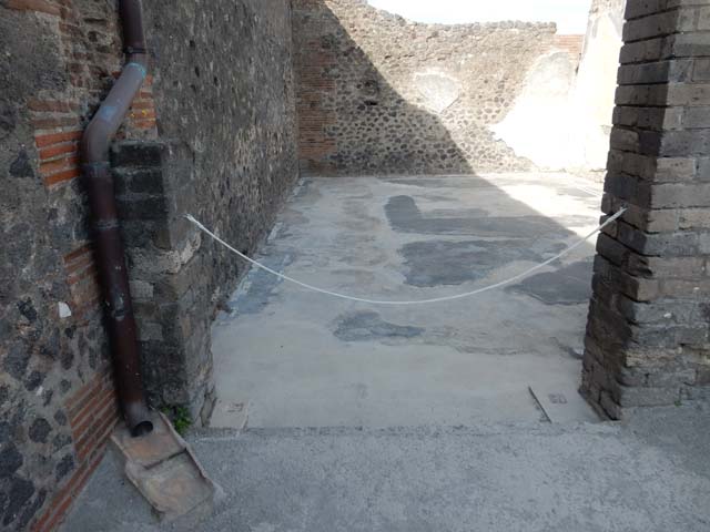 VIII.2.14 Pompeii. May 2017. Doorway to room in south-west corner of atrium, looking west. Photo courtesy of Buzz Ferebee.
