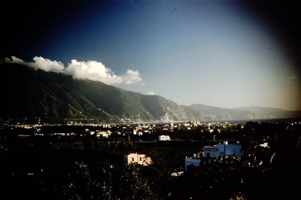VIII.2.26 Pompeii. 1959. View from VIII.2 that would have been enjoyed by the ancients, looking south-west towards Castellammare di Stabia and the Sorrento peninsula. Photo by Stanley A. Jashemski.
Source: The Wilhelmina and Stanley A. Jashemski archive in the University of Maryland Library, Special Collections (See collection page) and made available under the Creative Commons Attribution-Non Commercial License v.4. See Licence and use details.
J59f0245
