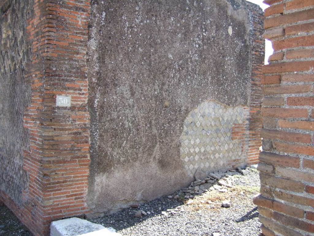 VIII.2.30 Pompeii. September 2005. East side of entrance corridor.