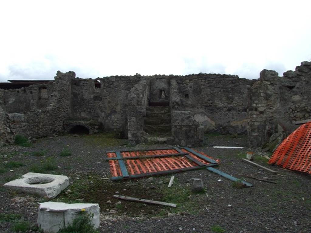 VIII.3.18 Pompeii. December 2007.  South wall with ala containing kitchen in south-east corner.

