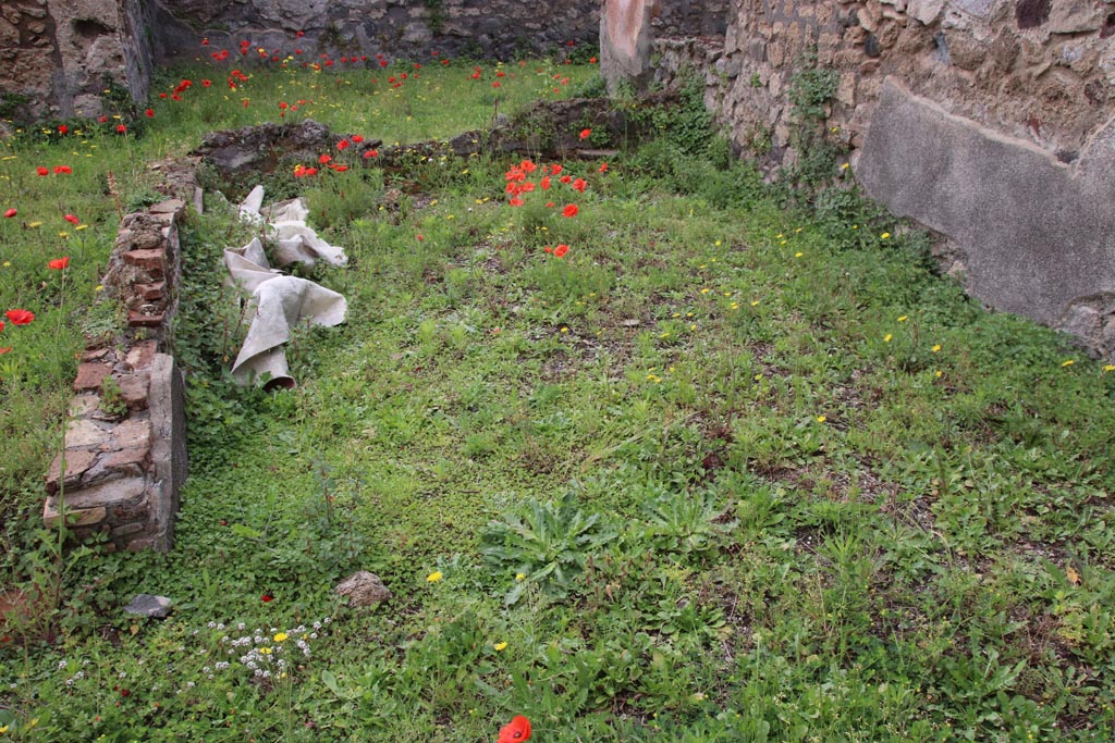 VIII.3.21 Pompeii. May 2024. 
Looking across garden area (8) towards south end, photo taken over wall from VIII.3.24. Photo courtesy of Klaus Heese.
