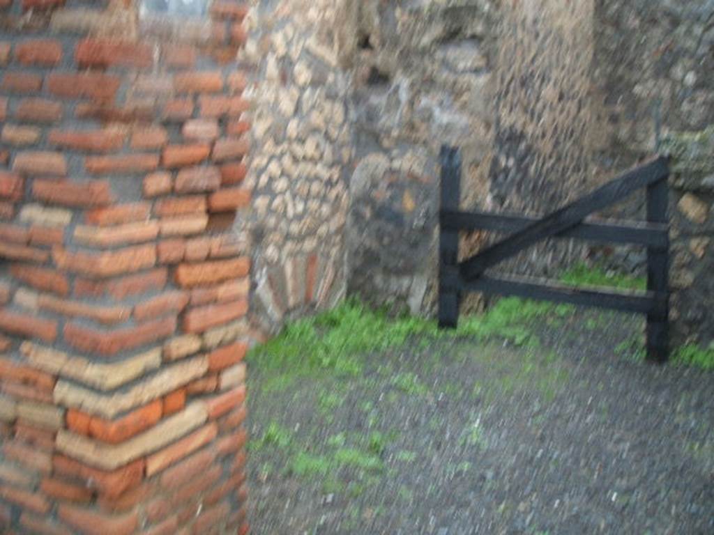 VIII.3.26 Pompeii.  December 2004.  North wall.