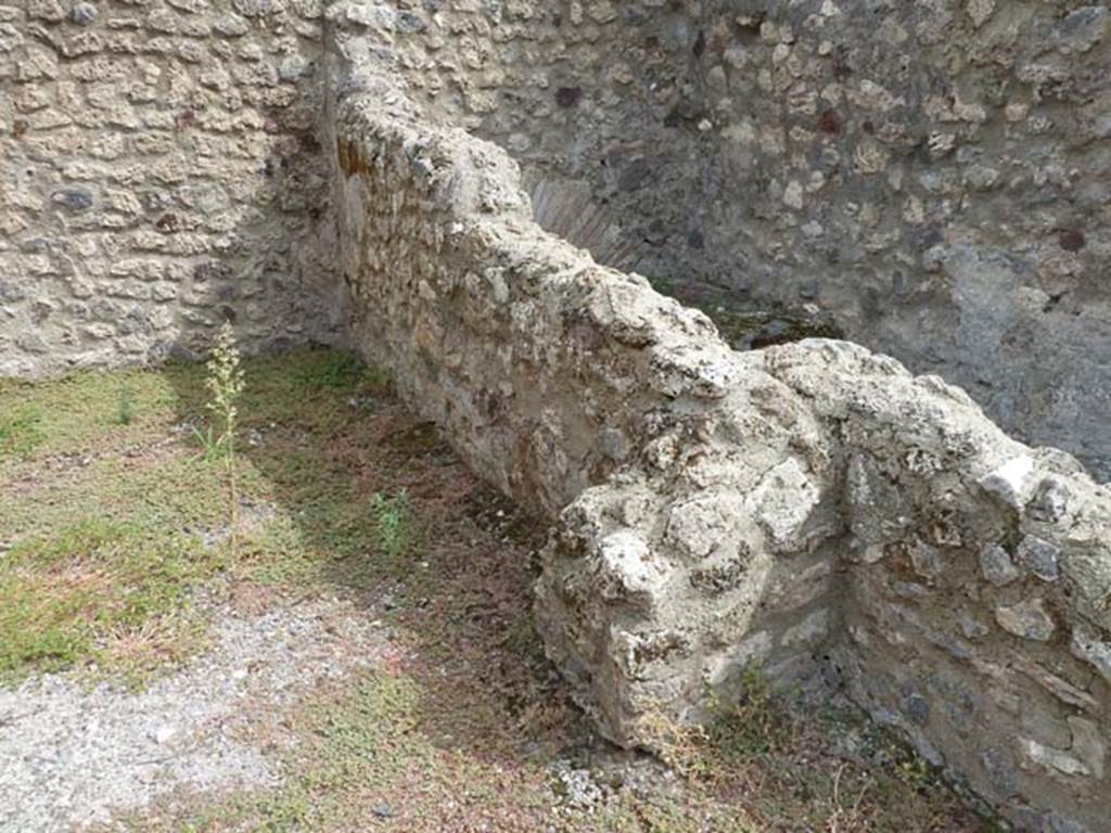 VIII.4.45 Pompeii. September 2015. South wall of the “second” room.