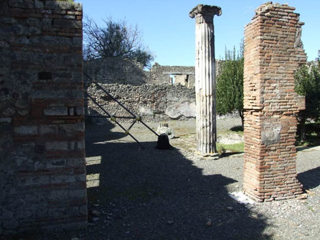 VIII.5.2 Pompeii.  March 2009.  Looking west from Room 13, Large Triclinium, towards the South Portico