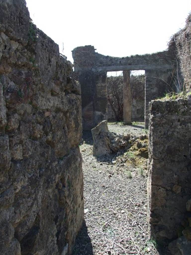 VIII.5.9 Pompeii. March 2009. Room 3, south wall with small doorway into room 4, ala.