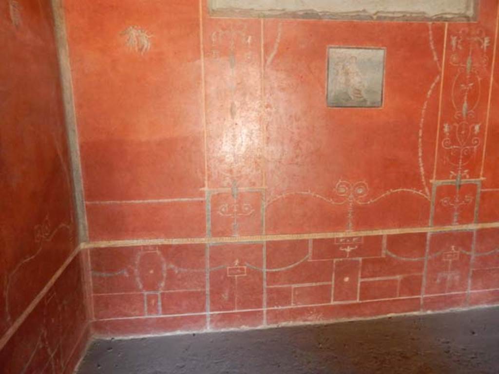 VIII.5.37 Pompeii. May 2017. Room 14, south-west corner and west wall after restoration. Photo courtesy of Buzz Ferebee.
