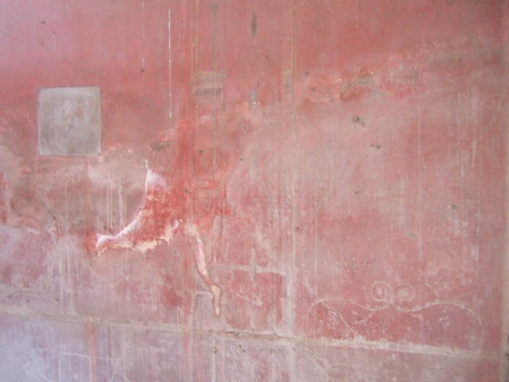 VIII.5.37 Pompeii.  September 2005.  Room 14. Oecus.  North wall. East end.