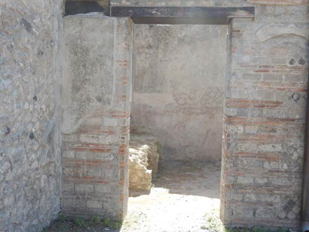 VIII.5.37 Pompeii. May 2017. Doorway to room 15 the kitchen, after restoration.
Photo courtesy of Buzz Ferebee.

