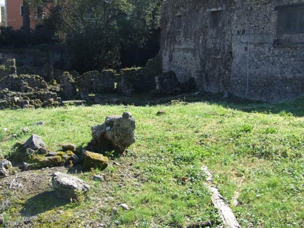 VIII.7.11 Pompeii. March 2009. Looking south across rear of 8.7.11 and 12, from VIII.7.15