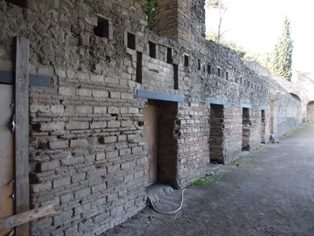 VIII.7.16 Pompeii. December 2007.  Rooms on west side.