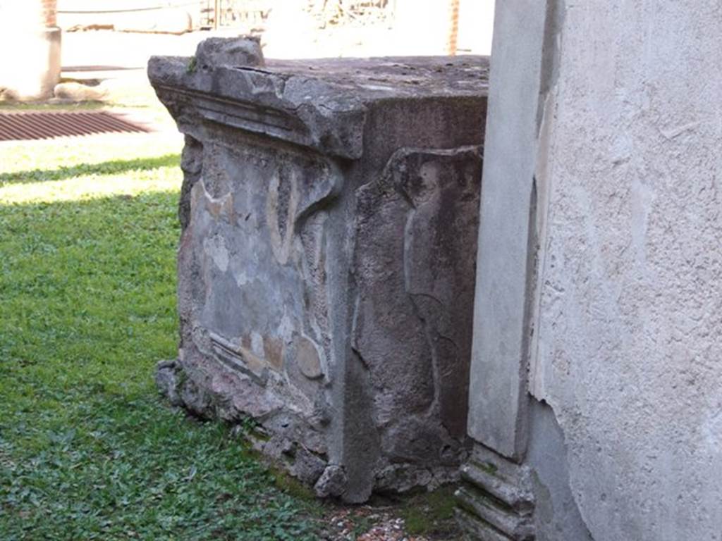 VIII.7.28 Pompeii.  March 2009.  Altar, on north side of Purgatorium.