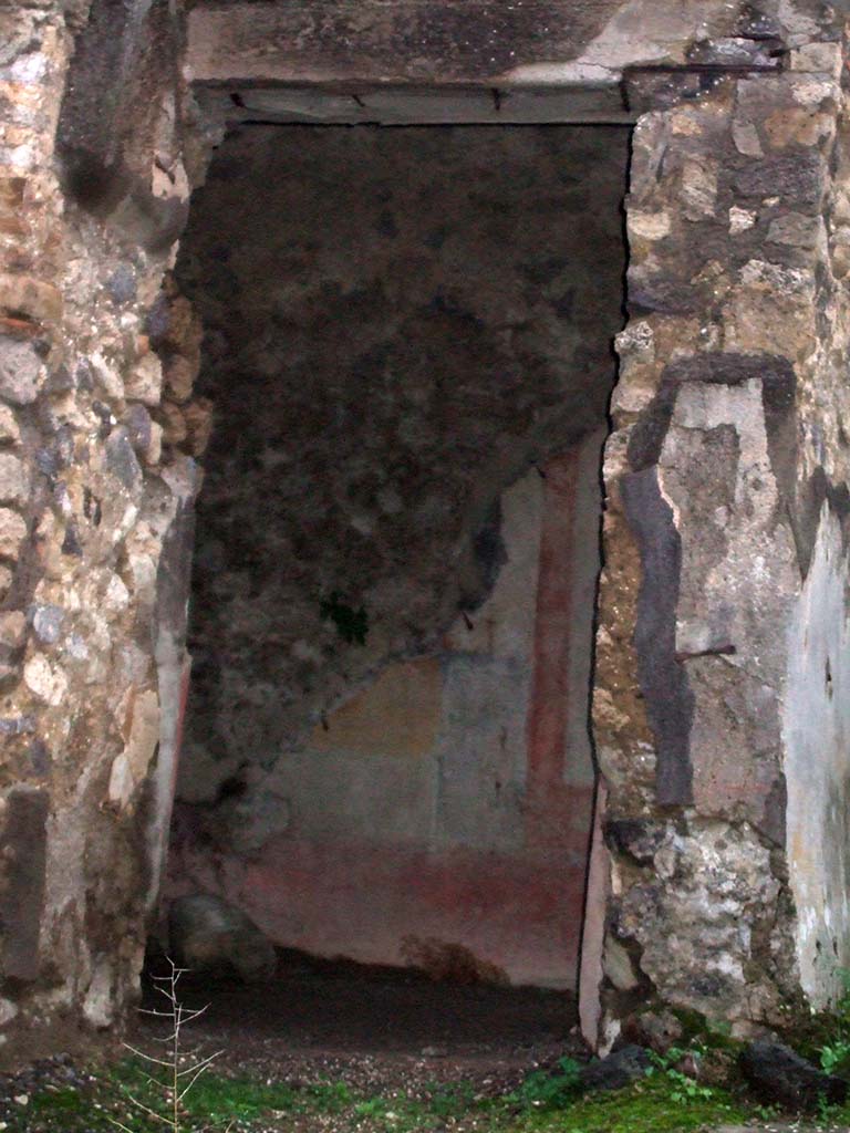 IX.2.7 Pompeii. December 2005. Doorway to triclinium (k).