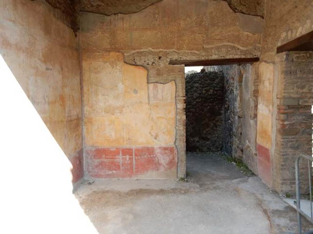 IX.3.5 Pompeii. May 2015. Room 6, looking north into ala. Photo courtesy of Buzz Ferebee.