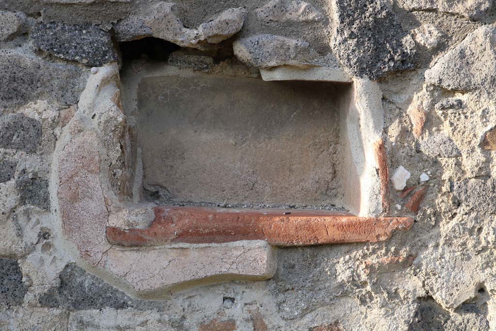 IX.3.7 Pompeii. December 2018. Rectangular niche in north wall. Photo courtesy of Aude Durand.