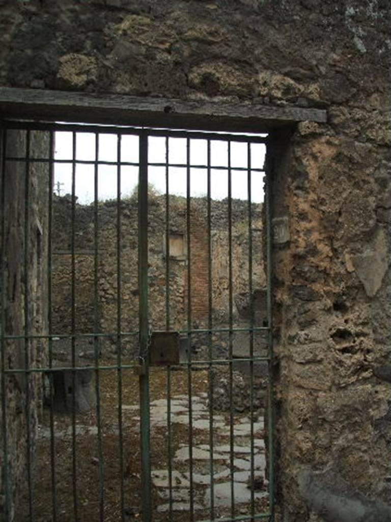 IX.3.20 Pompeii. December 2018. Room 1, mills in bakery, looking north-west. Photo courtesy of Aude Durand.