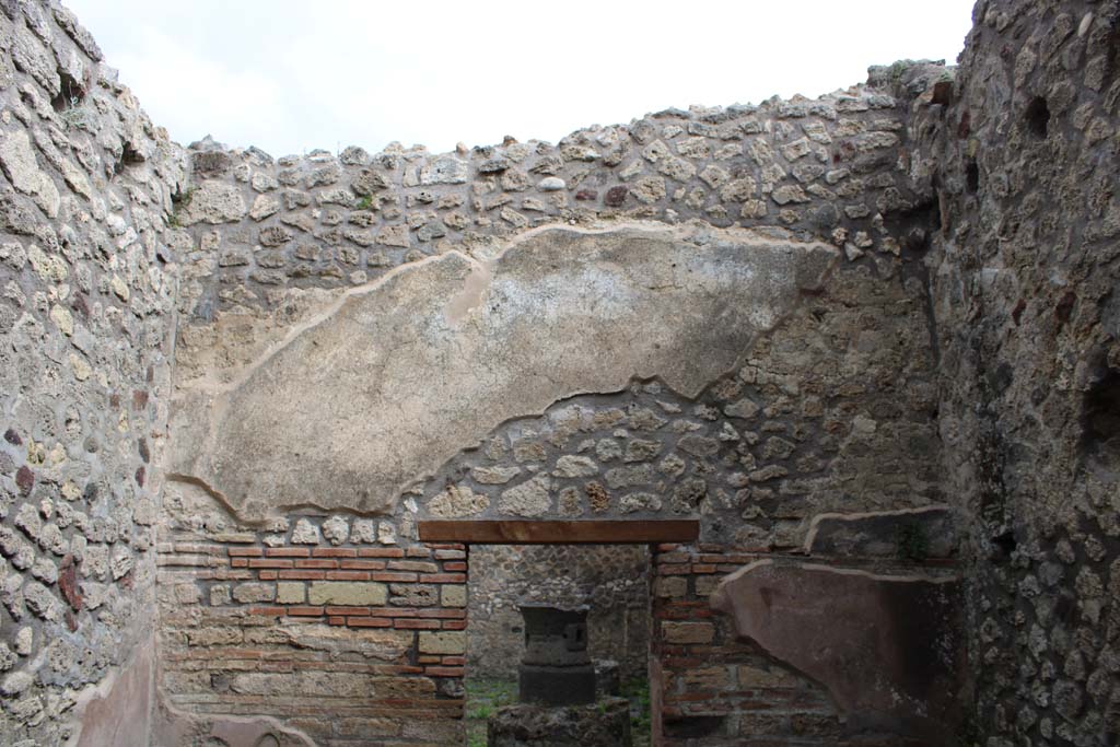 IX.5.4 Pompeii. March 2019. Room d, upper north wall.
Foto Christian Beck, ERC Grant 681269 DCOR.

